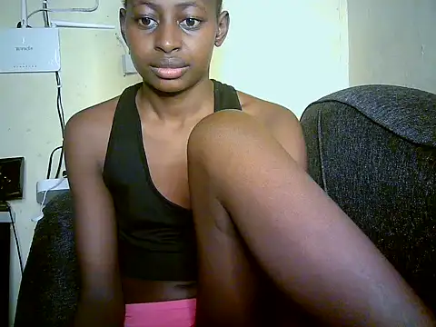Snapshot of Therry-heart chatting on May 22, 7:48 am Therry-heart online show from May 22, 7:48 am