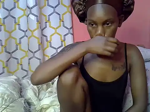 Snapshot of Pretty_boo01 chatting on June 9, 10:49 am Pretty boo01 online show from June 9, 10:49 am
