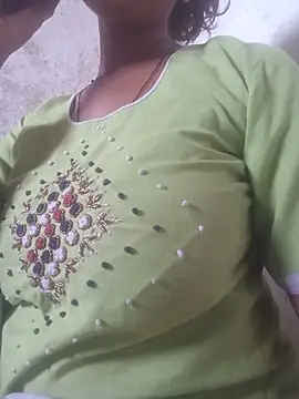 Snapshot of Muna_Raj chatting on June 12, 10:03 am Muna Raj online show from June 12, 10:03 am