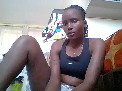 kiki8390 online show from June 15, 1:46 pm