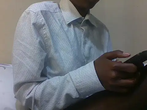 Snapshot of Beaull2 chatting on July 10, 10:34 pm Beaull2 online show from July 10, 10:34 pm