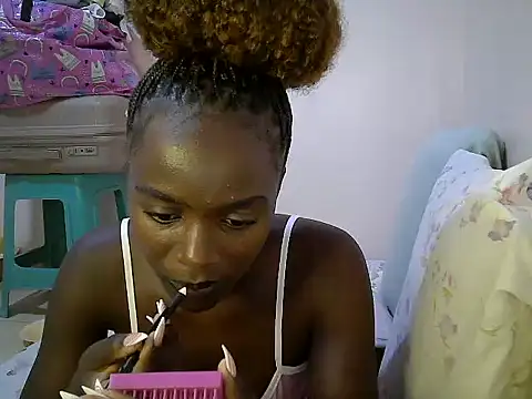 BUNNY BLISS1 online show from June 8, 9:37 pm