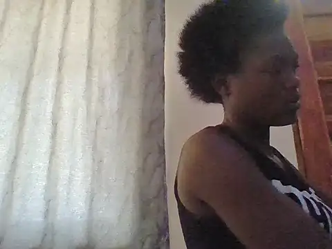 Snapshot of Belle_bubbles chatting on May 16, 7:38 am Belle bubbles online show from May 16, 7:38 am