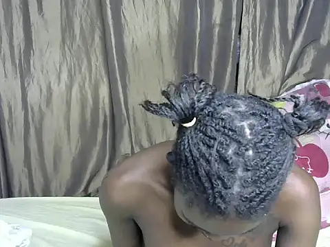 Snapshot of Africana_slim chatting on May 22, 7:08 pm Africana slim online show from May 22, 7:08 pm