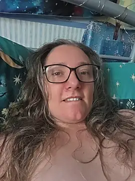 Izzylove47 online show from June 26, 11:14 am