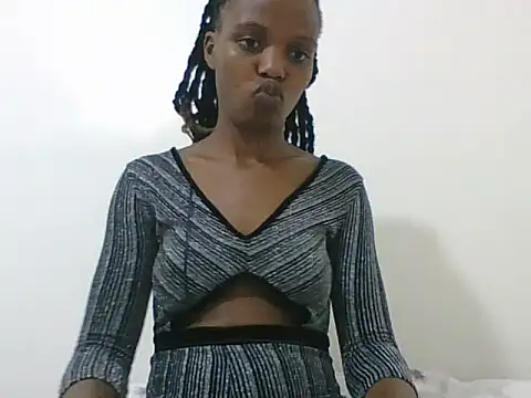 chickcute12 online show from May 16, 7:23 pm