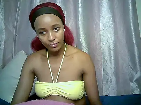 Snapshot of Slim_shy chatting on June 4, 5:24 am Slim shy online show from June 4, 5:24 am