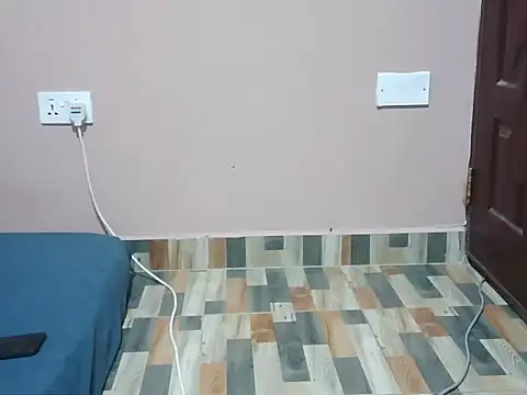 Squirty pussie online show from July 6, 3:03 pm