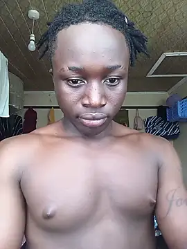 Snapshot of BLACKPANTHER037 chatting on May 21, 9:27 am BLACKPANTHER037 online show from May 21, 9:27 am
