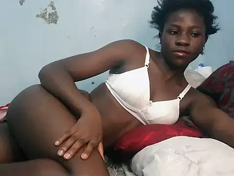 Snapshot of hot_pussi chatting on May 22, 12:29 am hot pussi online show from May 22, 12:29 am