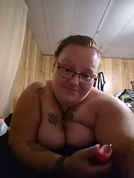 subbybabygirl696985 online show from June 11, 9:35 pm