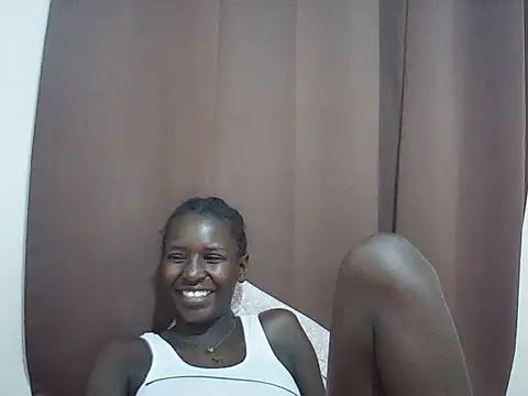 Snapshot of sexy_berry5 chatting on June 3, 2:58 am sexy berry5 online show from June 3, 2:58 am