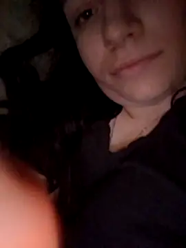 Snapshot of Rossyta_r chatting on June 13, 5:49 am Rossyta r online show from June 13, 5:49 am