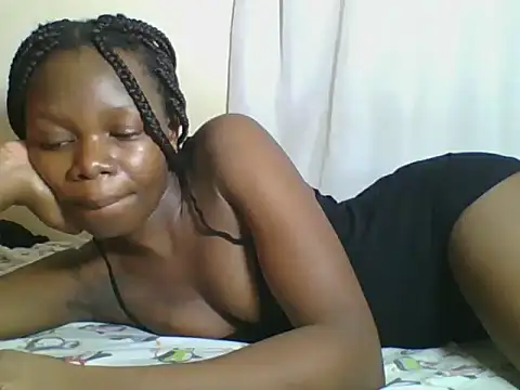 Sweetgal2025 online show from May 28, 10:51 pm