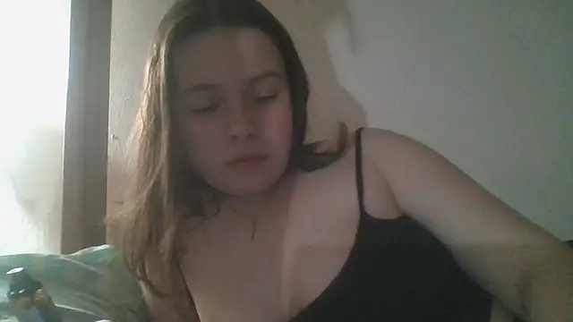 RiaLowelyt online show from May 31, 8:10 pm