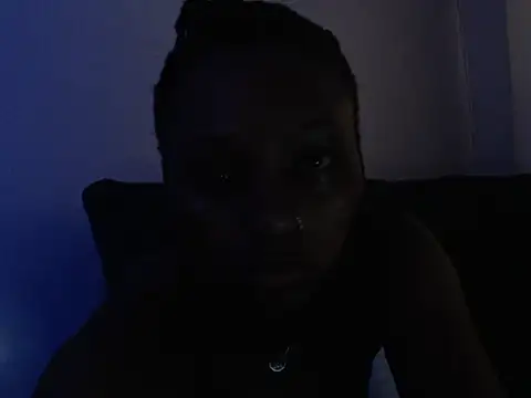wetfreakyM online show from August 7, 4:36 am