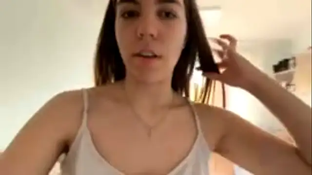 LaurindaStalford online show from June 6, 4:01 pm