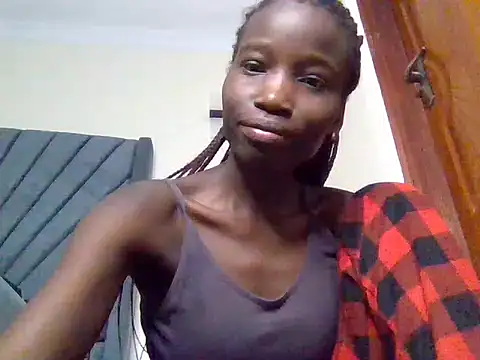 Snapshot of slimy_gal12 chatting on June 14, 4:36 am slimy gal12 online show from June 14, 4:36 am