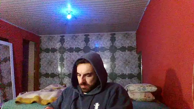Snapshot of Sarado_Tesudo chatting on June 8, 4:46 am Sarado Tesudo online show from June 8, 4:46 am