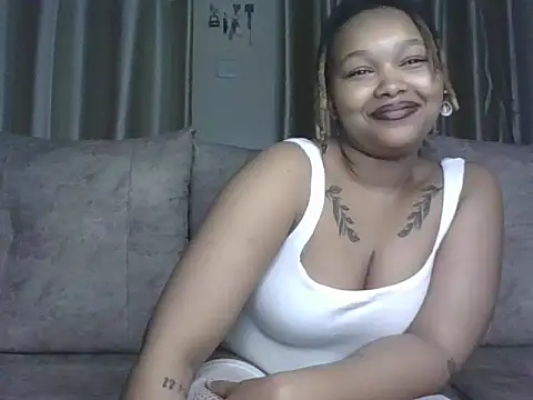Candy Tracy online show from June 18, 10:36 pm