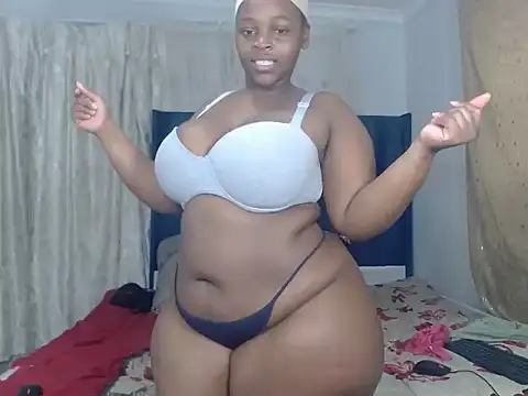 Snapshot of NaturalCurves7 chatting on June 21, 11:46 am NaturalCurves7 online show from June 21, 11:46 am