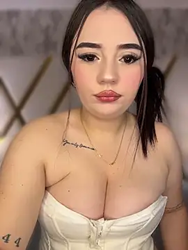 Snapshot of ValeriaCarter chatting on June 10, 12:37 pm ValeriaCarter online show from June 10, 12:37 pm