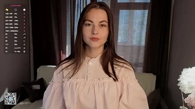 CarolannMirjah online show from July 11, 4:15 am