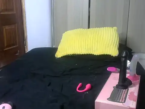 petite lexiiivv online show from July 10, 6:17 am