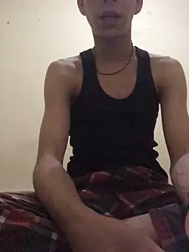 Snapshot of nour-gay chatting on June 2, 3:25 pm nour-gay online show from June 2, 3:25 pm