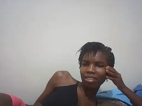 Snapshot of Bootylovet chatting on June 3, 1:52 am Bootylovet online show from June 3, 1:52 am