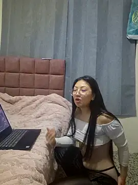 Snapshot of victoria_722 chatting on June 11, 12:32 am victoria 722 online show from June 11, 12:32 am