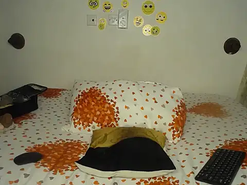 KlaraCandy online show from July 17, 5:36 am