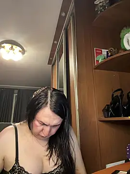 Snapshot of EvaBeautyXxX chatting on May 31, 10:44 pm EvaBeautyXxX online show from May 31, 10:44 pm