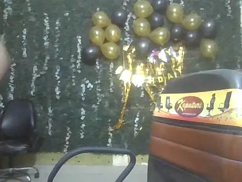shallykaur online show from July 19, 6:06 am