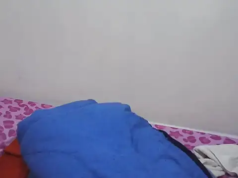 sweetmabel23 online show from July 4, 6:19 am