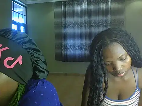 Snapshot of Mariana_150 chatting on June 10, 8:35 am Mariana 150 online show from June 10, 8:35 am