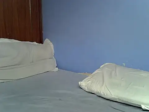 Queen slim2 online show from July 16, 7:53 pm