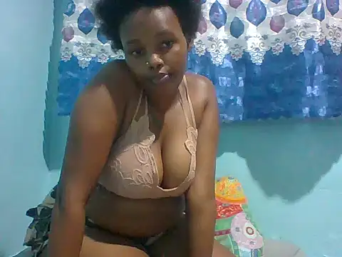 chocolate-pie2 online show from June 3, 9:45 am