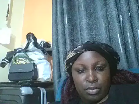 Queenbella780 online show from June 19, 6:34 pm