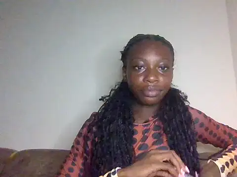 miss petite0 online show from June 12, 9:08 am