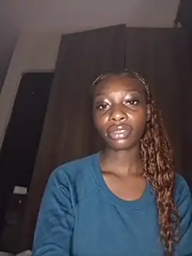 Snapshot of miss_petite0 chatting on July 30, 9:30 am miss petite0 online show from July 30, 9:30 am