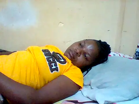 Camilla-Sweets online show from June 15, 3:53 am