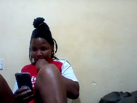 Snapshot of Camilla-Sweets chatting on June 30, 5:47 pm Camilla-Sweets online show from June 30, 5:47 pm