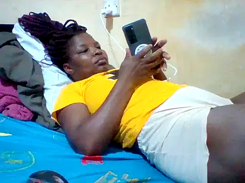 Snapshot of Camilla-Sweets chatting on July 22, 8:00 pm Camilla-Sweets online show from July 22, 8:00 pm