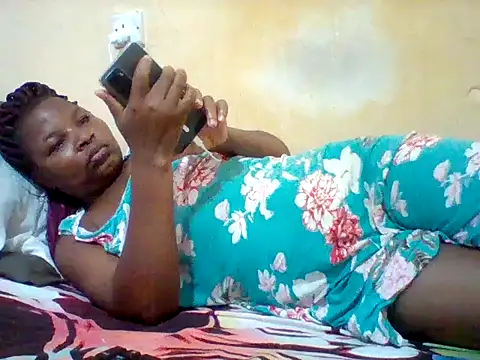 Snapshot of Camilla-Sweets chatting on July 29, 8:56 am Camilla-Sweets online show from July 29, 8:56 am