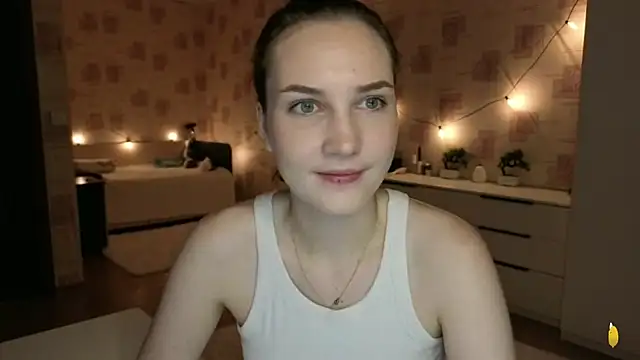 Snapshot of Megan_swiftss chatting on June 10, 7:13 pm Megan swiftss online show from June 10, 7:13 pm