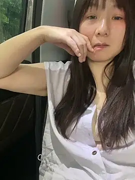 yan63737 online show from May 26, 8:10 am