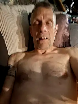 Snapshot of truckdawg2023 chatting on June 11, 5:44 pm truckdawg2023 online show from June 11, 5:44 pm