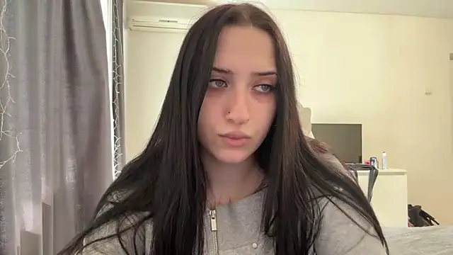 KiraJaydes online show from June 9, 12:17 pm
