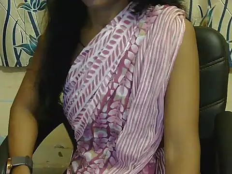Snapshot of BabyQueen23 chatting on June 3, 4:48 am BabyQueen23 online show from June 3, 4:48 am